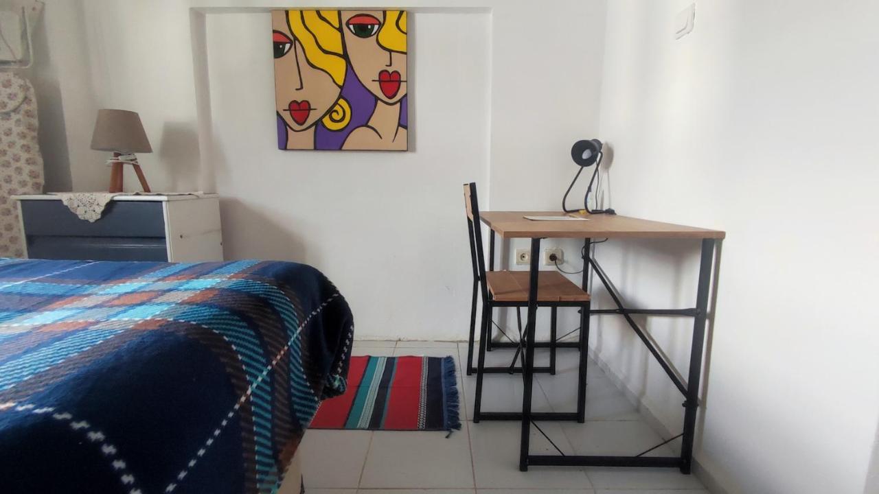 Central, Cozy, 15 Min Walk To The Beach, Fast Wi-Fi, Free Parking, 4Ppl Bodrum Exteriör bild